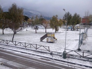 La neve al rione Iacp di Cicciano