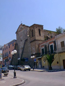 Rocca-chiesa-2