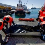 Il cadavere trovato nelle acque del porto di Napoli